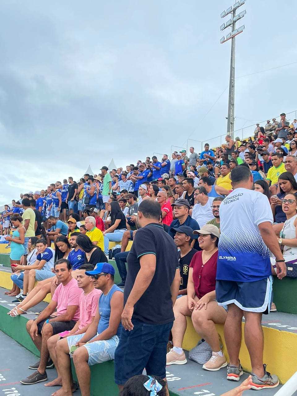 Camacã: Estádio Ribeirão recebe um grande público e o Itabuna vence o Bahia por 4x0